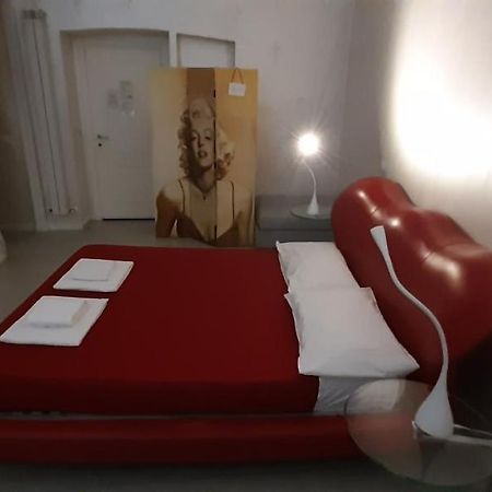 Wrh拉斯提弗列B&B旅馆 罗马 外观 照片